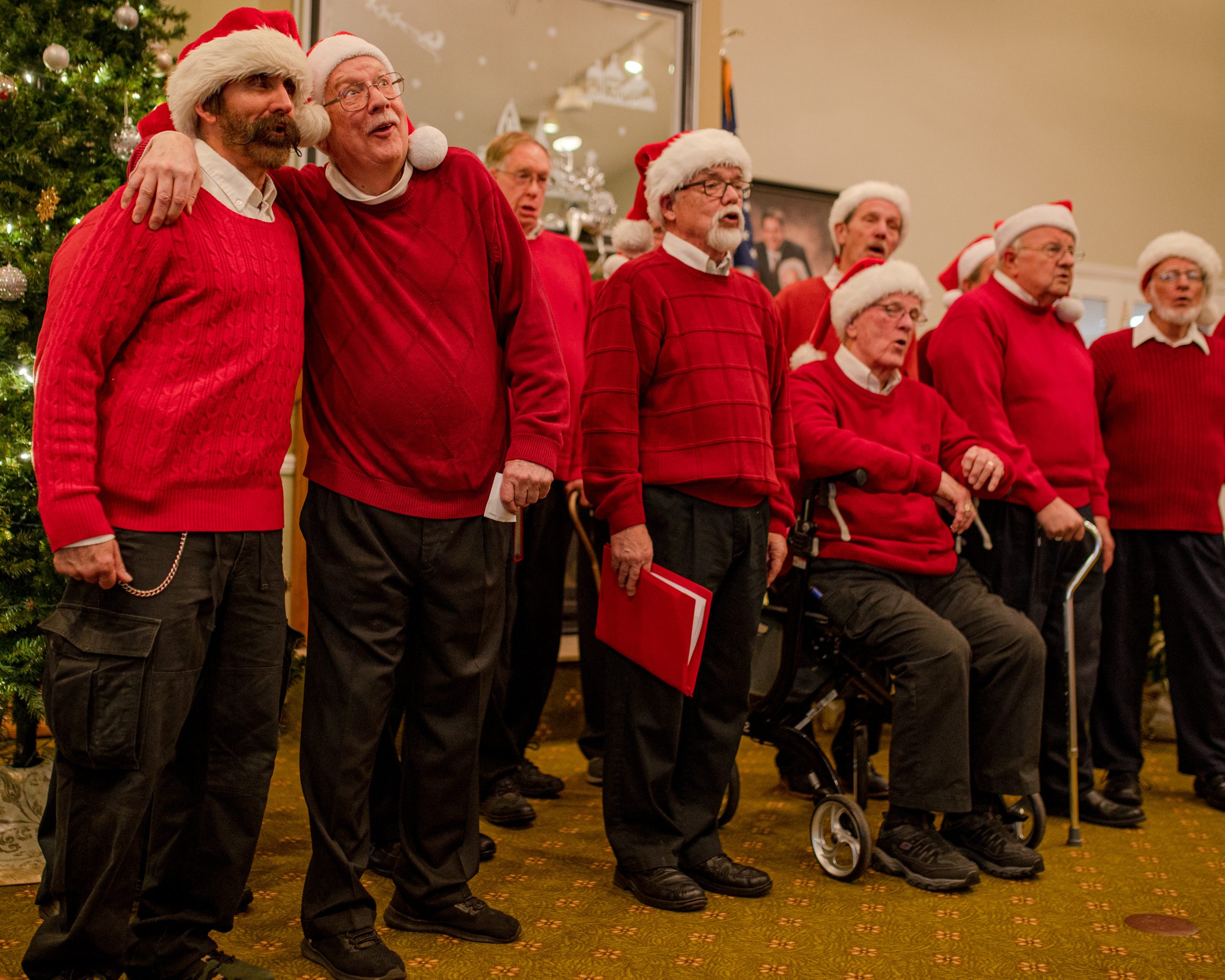 Flint chorus spreads holiday harmonies through decades of brotherhood Flint Beat